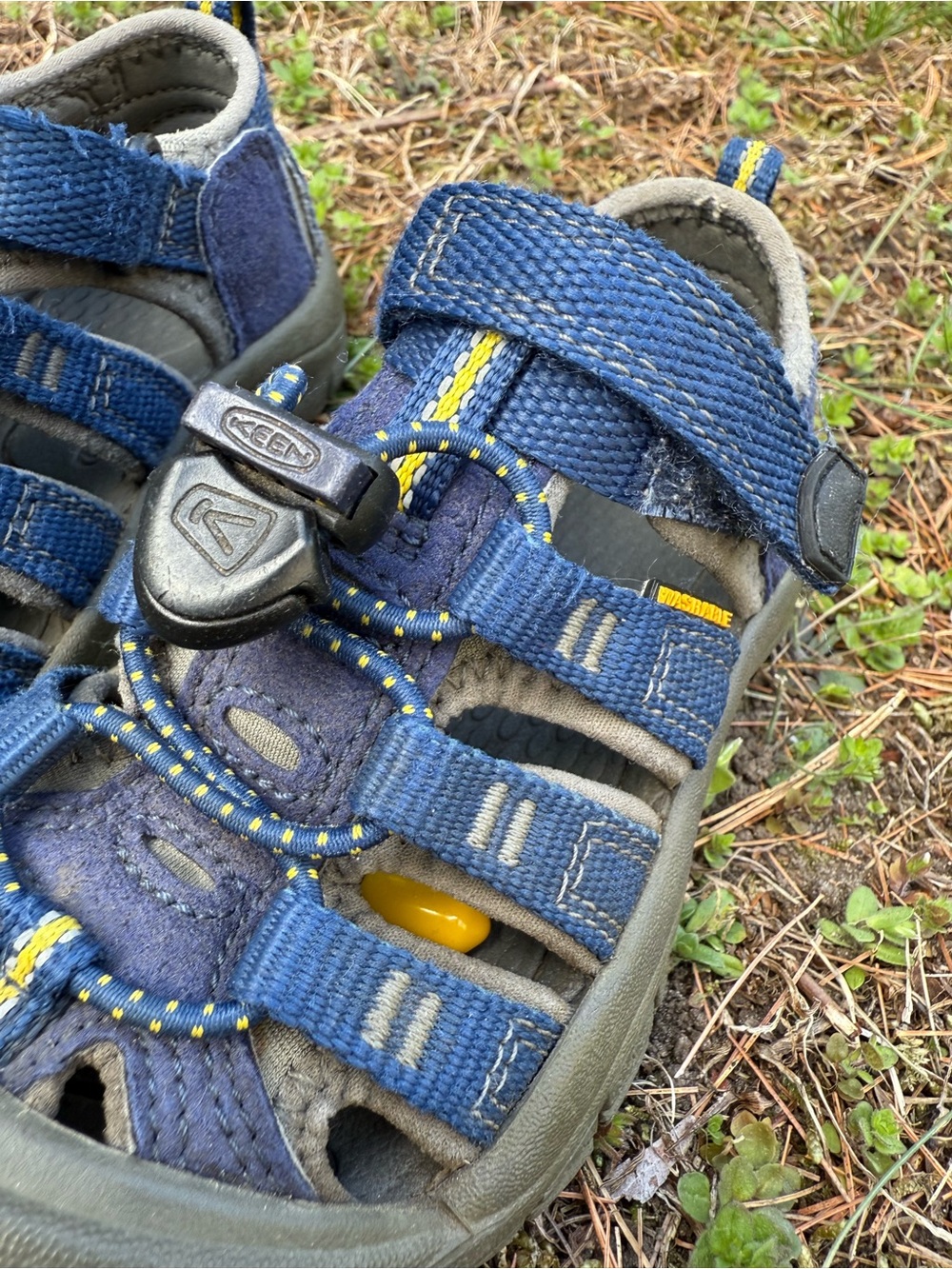 Keen Kids Newport H2 Blue Depths/Gargoyle Waterproof Sandals - Picture 5 of 12